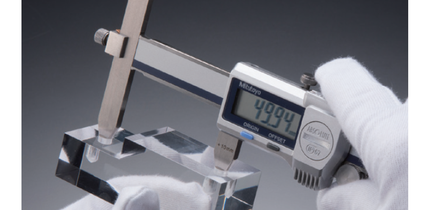 Calibrador de Centros con Punta Ajustable SERIE 573 — Tipo Digimatic ABSOLUTE MITUTOYO