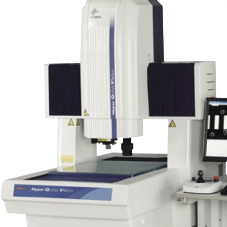 QV HYBRID TYPE1 Sistema de Medición por Visión CNC equipada con sensor de desplazamiento sin contacto MITUTOYO